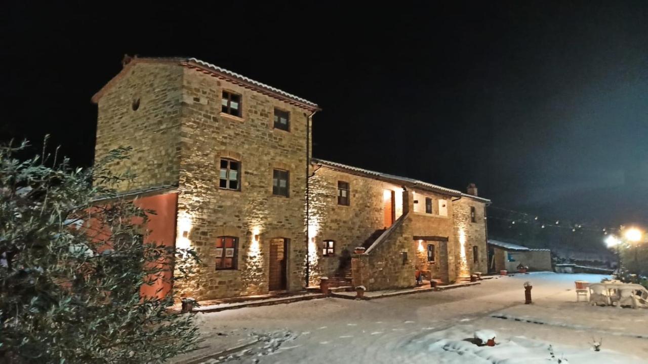 Il Casalino Vila Gualdo Tadino Exterior foto